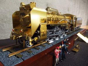 DeAGOSTINI デアゴスティーニ ディアゴスティーニ 蒸気機関車 鉄道模型 D51200 124スケール 台座 人形付き