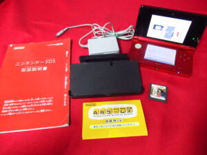 Nintendo ニンテンドー 任天堂 3DS CTR-001 本体 付属ペン アダプター付